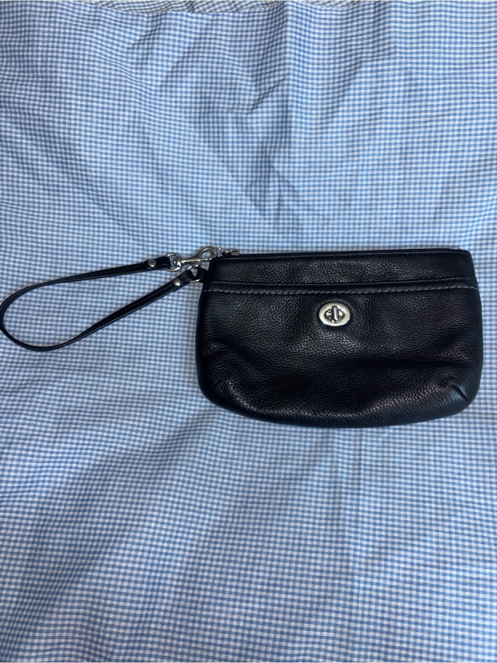 Black Leather turn lock Wristlet Clutch - Women Bags